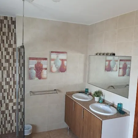 منزل للإقامة Feliza Güime