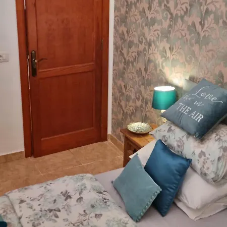 Feliza منزل للإقامة Güime